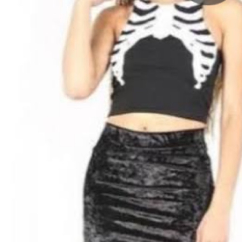 NWT $40 Iron Fist | Bone In | Ribcage Skeleton Crop Tank